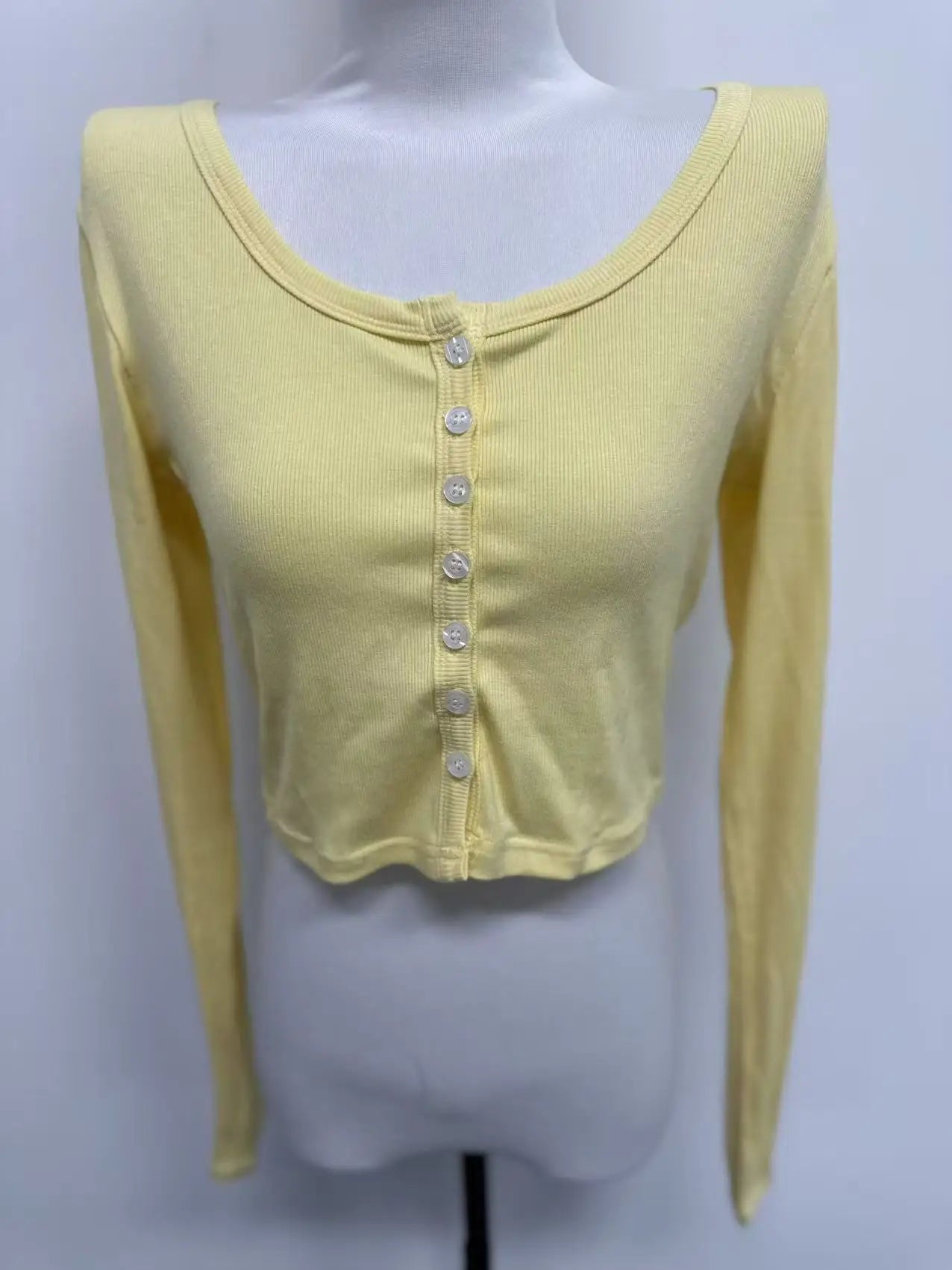 The Essential Cropped Long-Sleeve Top