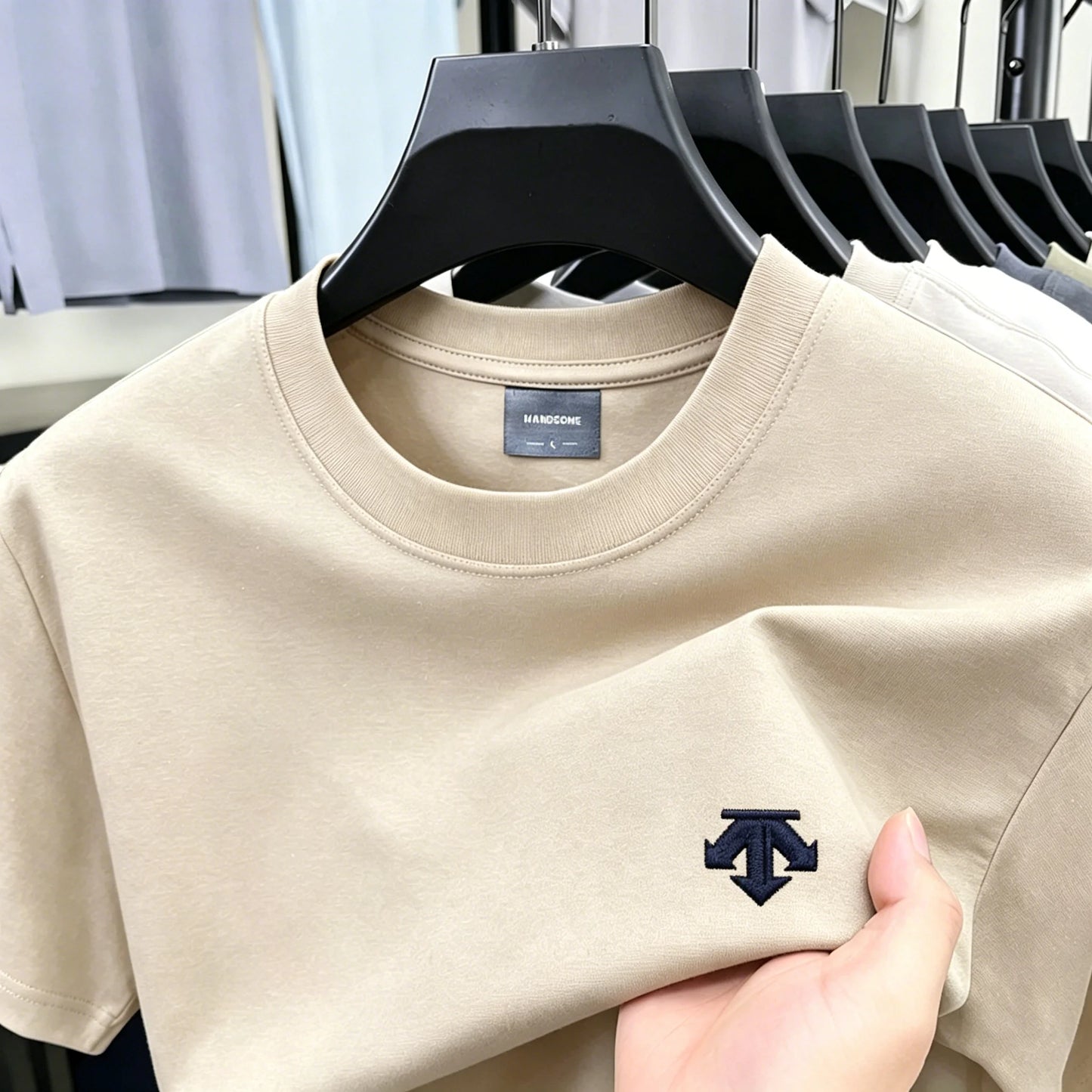 New Summer Men's Breathable Cotton embroidery T-shirt High End Brand O-neck Short Sleeved Fashionable Casual Sports Top Men's
