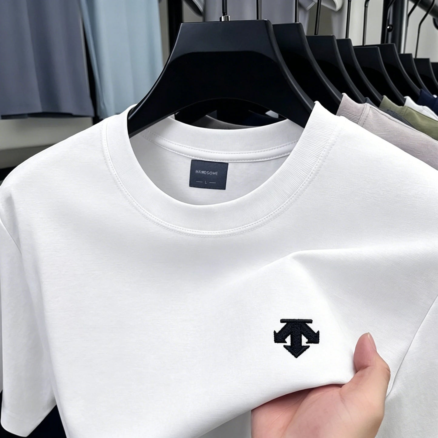 New Summer Men's Breathable Cotton embroidery T-shirt High End Brand O-neck Short Sleeved Fashionable Casual Sports Top Men's