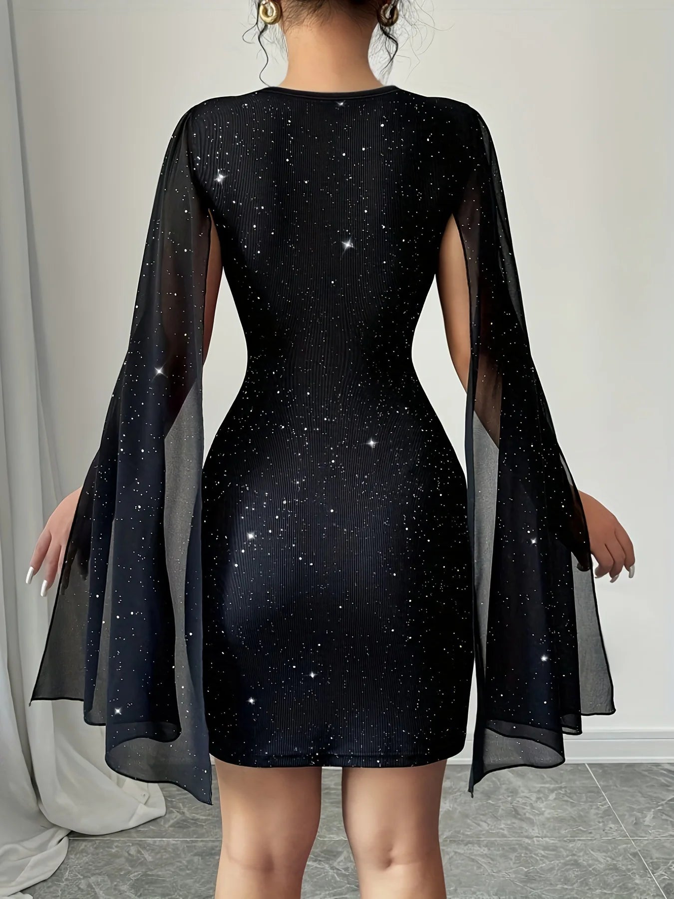 2026 Cross-border European and American Women's Clothing,, Round Neck, Striped, Pearl, Chiffon, Cloak, Hip